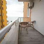 Asinara Guatanamo Belmarsh Durrës