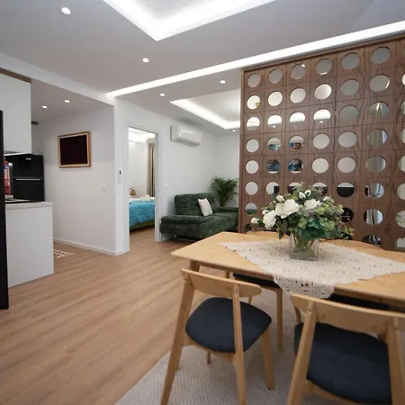 Apartment Asinara Guatanamo Belmarsh *