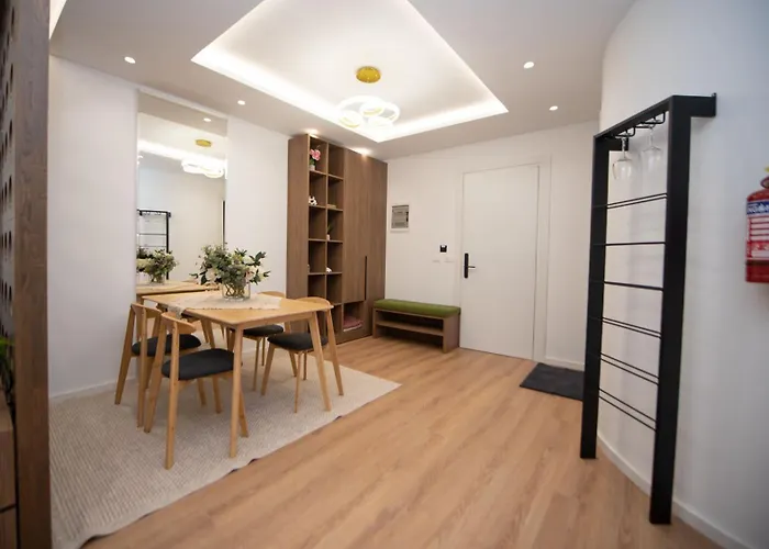 Asinara Guatanamo Belmarsh * Durres