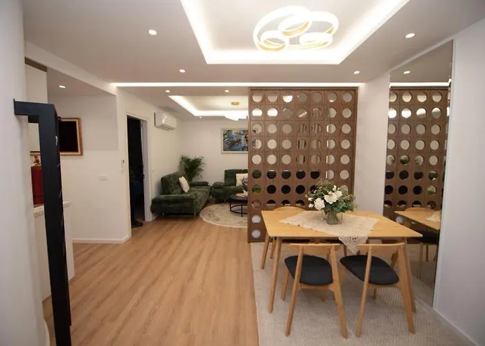 Asinara Guatanamo Belmarsh 公寓 Durrës