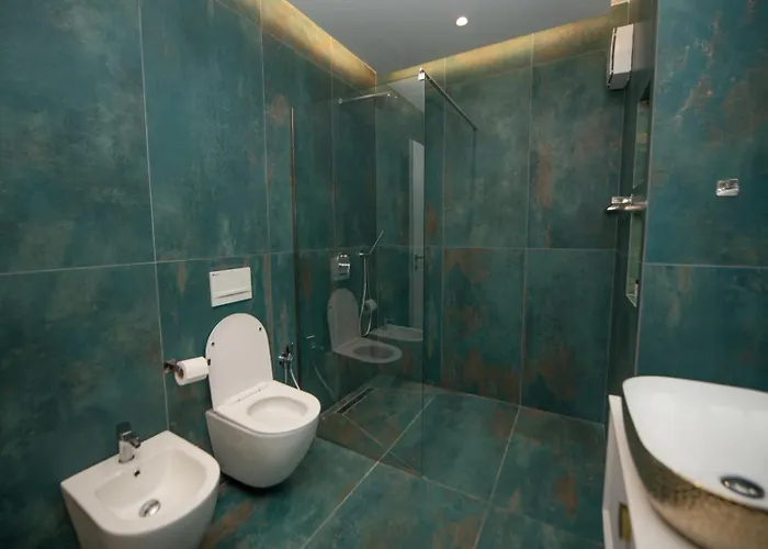 Asinara Guatanamo Belmarsh Durres