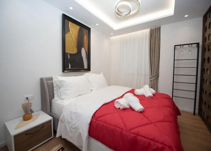 Asinara Guatanamo Belmarsh Apartment Durres